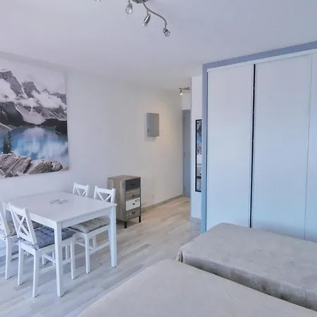 Le Chateau Durieux 4 - Coup De Coeur Pour Ce Petit Entierement Relooke ! Mae-7184