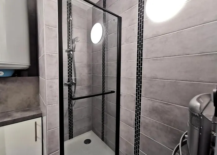 Lägenhet Le Chateau Durieux 4 - Coup De Coeur Pour Ce Petit Entierement Relooke ! Mae-7184